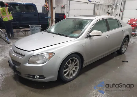 2008 Chevrolet Malibu Ltz z USA, uszkodzony, nr VIN 1G1ZK57788F222658